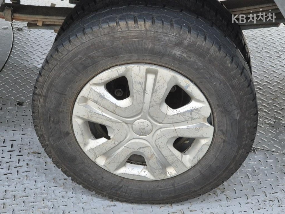 2018 - kia bongo iii