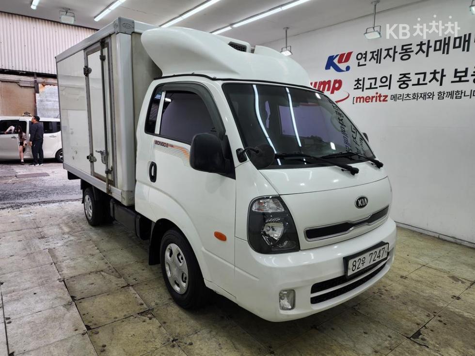 2013 - kia bongo iii