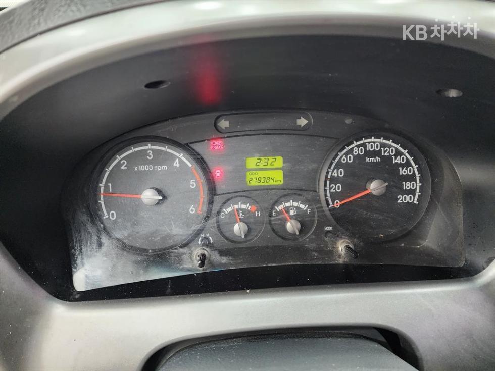 2013 - kia bongo iii