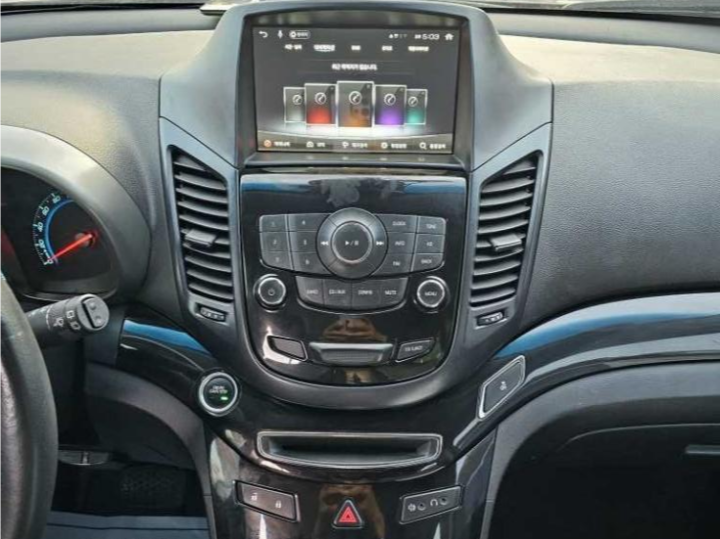 Chevrolet Orlando LPG LTZ Premium 10