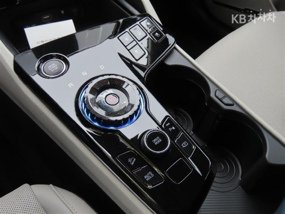 2024 - kia sportage