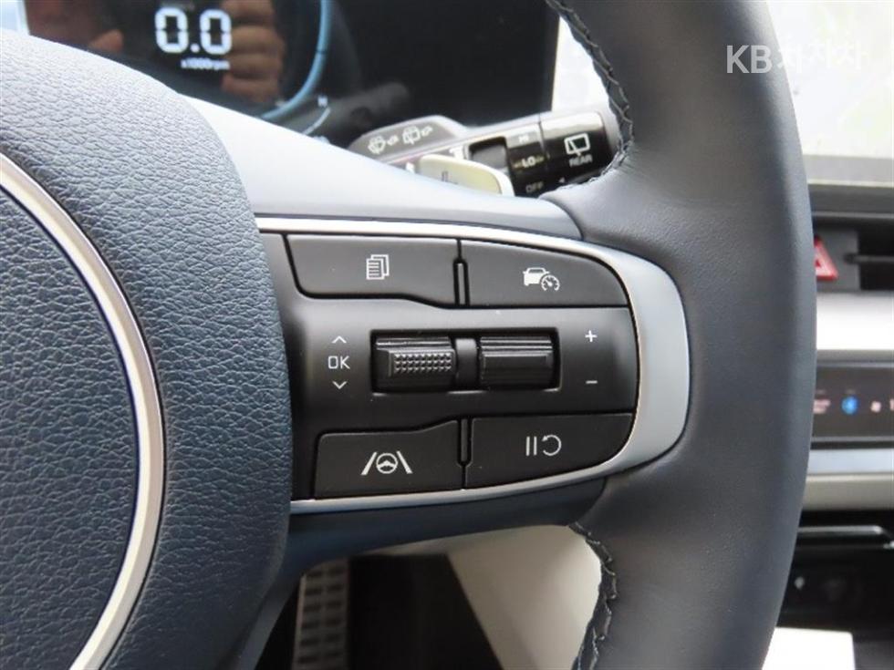 2024 - kia sportage