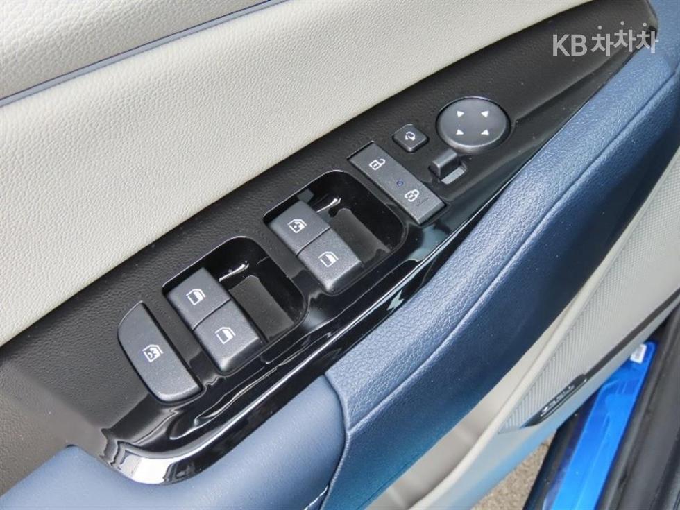 2024 - kia sportage