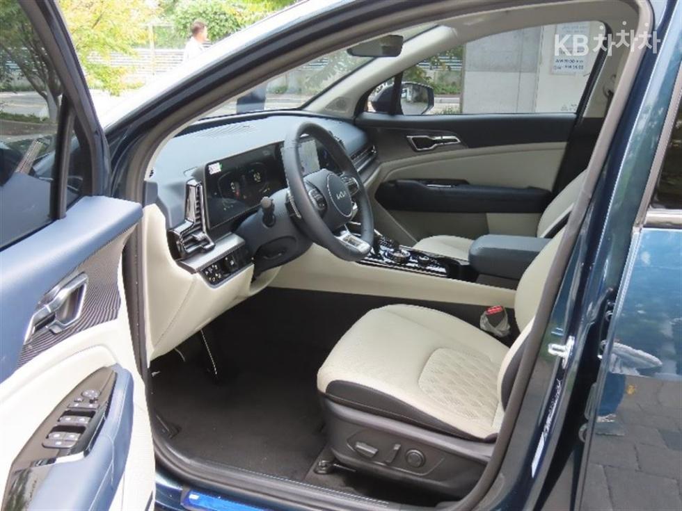 2024 - kia sportage
