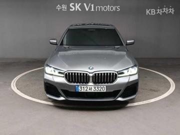 BMW 5er 530i xDrive — foto 1
