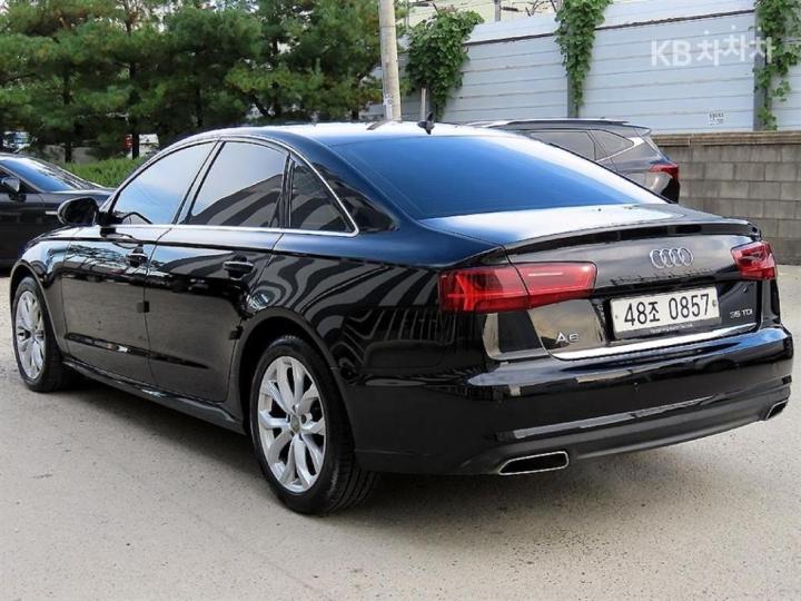 Audi A6 NEW 35 TDI Premium C7 4