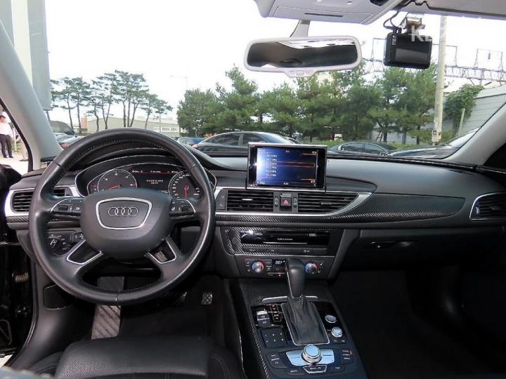 Audi A6 NEW 35 TDI Premium C7 8