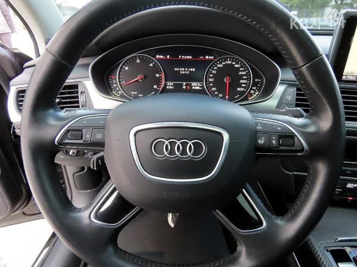 Audi A6 NEW 35 TDI Premium C7 9