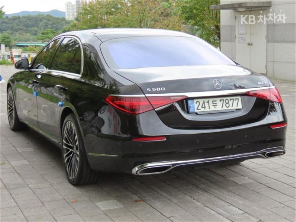 Mercedes-Benz S-klasse — miniaturë 4