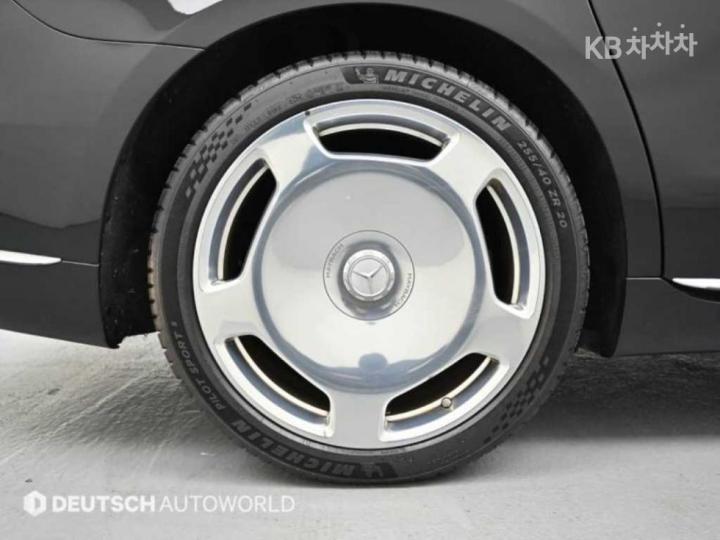 Mercedes-Benz S-Class W223 Maybach S580 4Matic Base Type — фото 5
