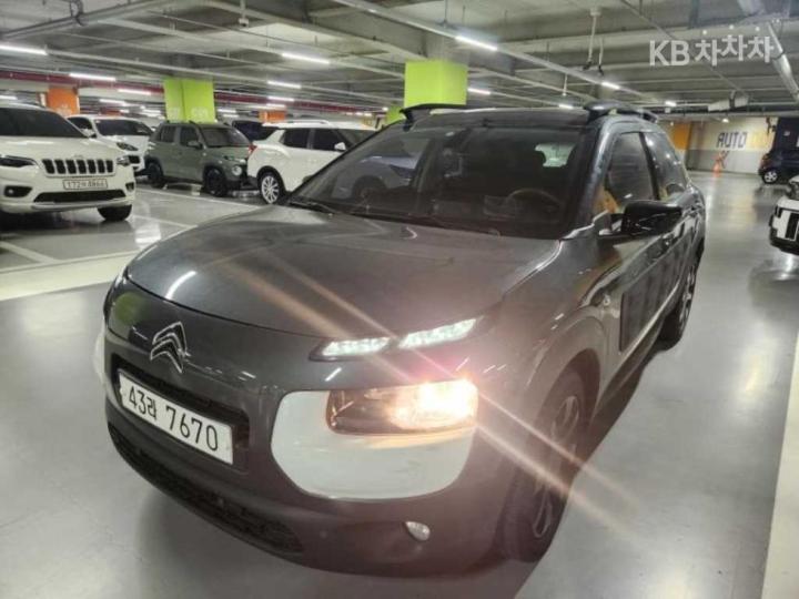 Citroen C4 Cactus 1.6 BlueHDi Shine