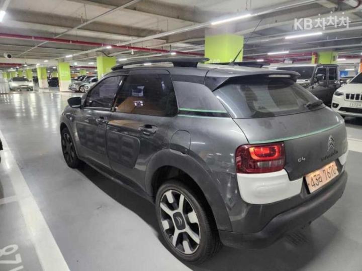 Citroen C4 Cactus 1.6 BlueHDi Shine 3
