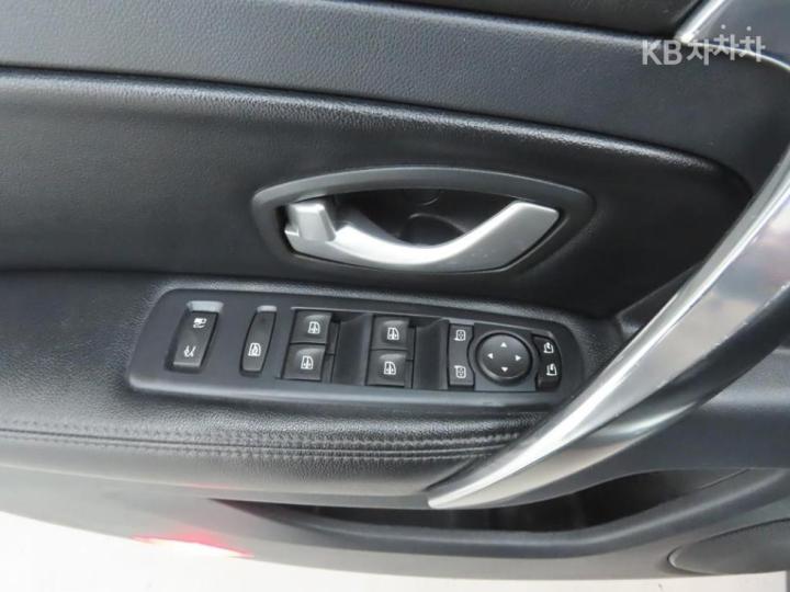 Renault SM5 New LE 10