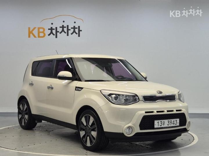 Kia Soul 1.6 GDi Prestige 5