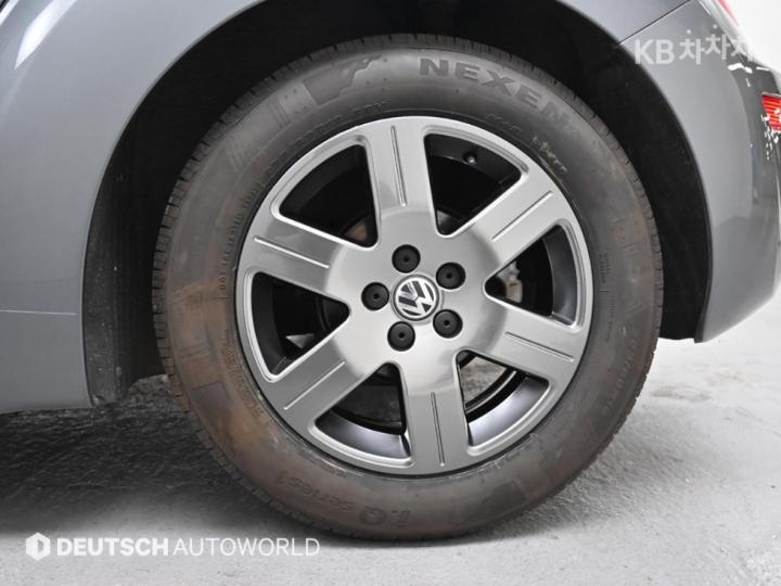 Volkswagen Beetle New 2.5 6