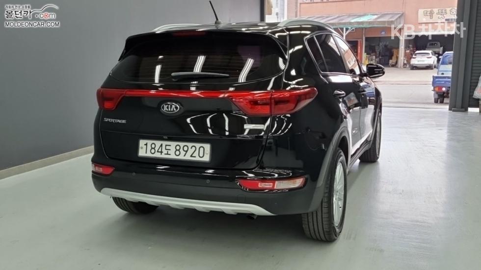 2016 - kia sportage
