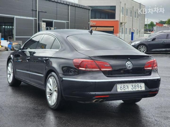 Volkswagen CC New 2.0 TSI 5