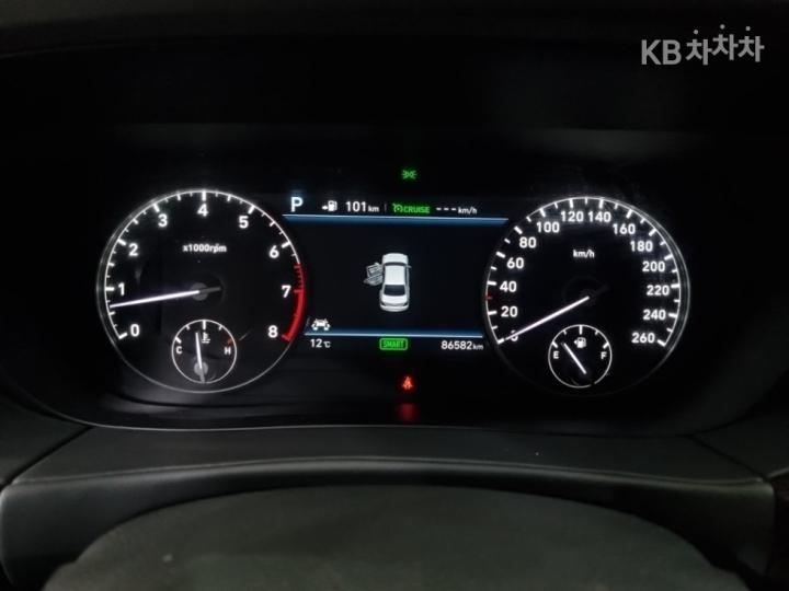 Genesis EQ900 3.8 GDI AWD Premium Luxury 6