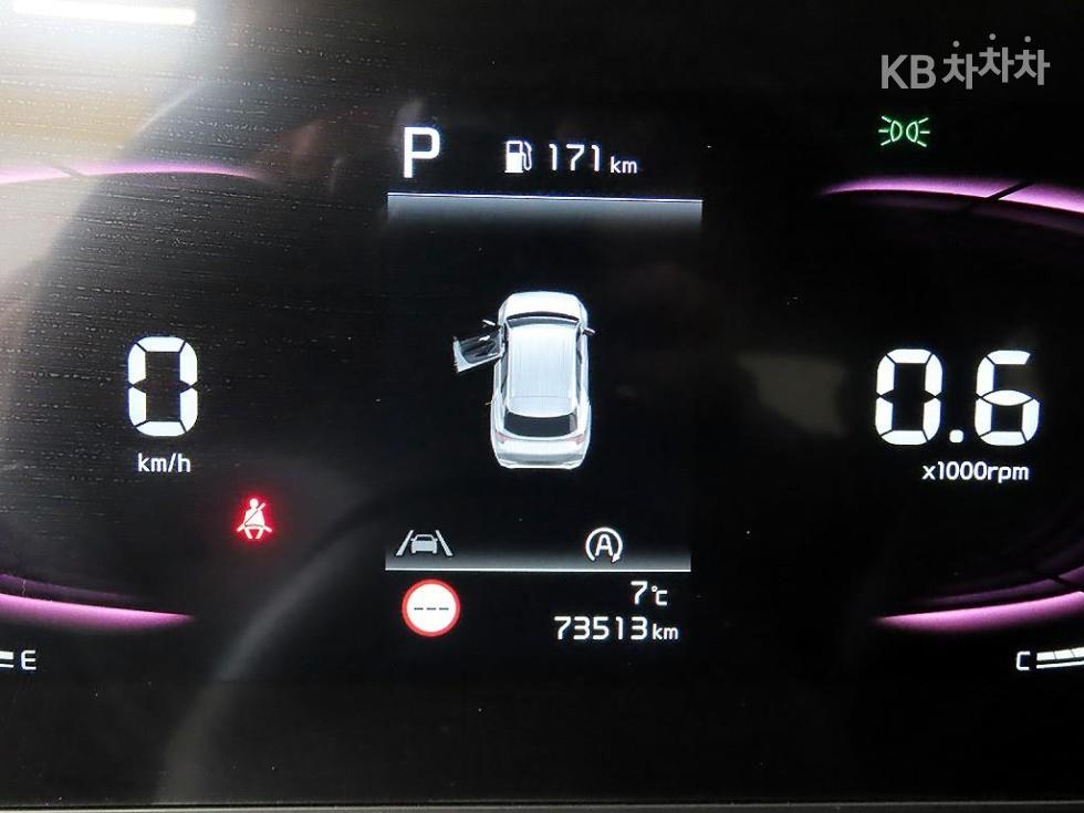2022 - kia sportage