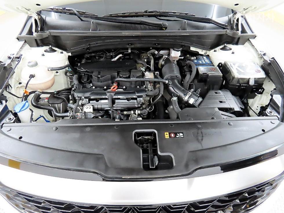 2022 - kia sportage