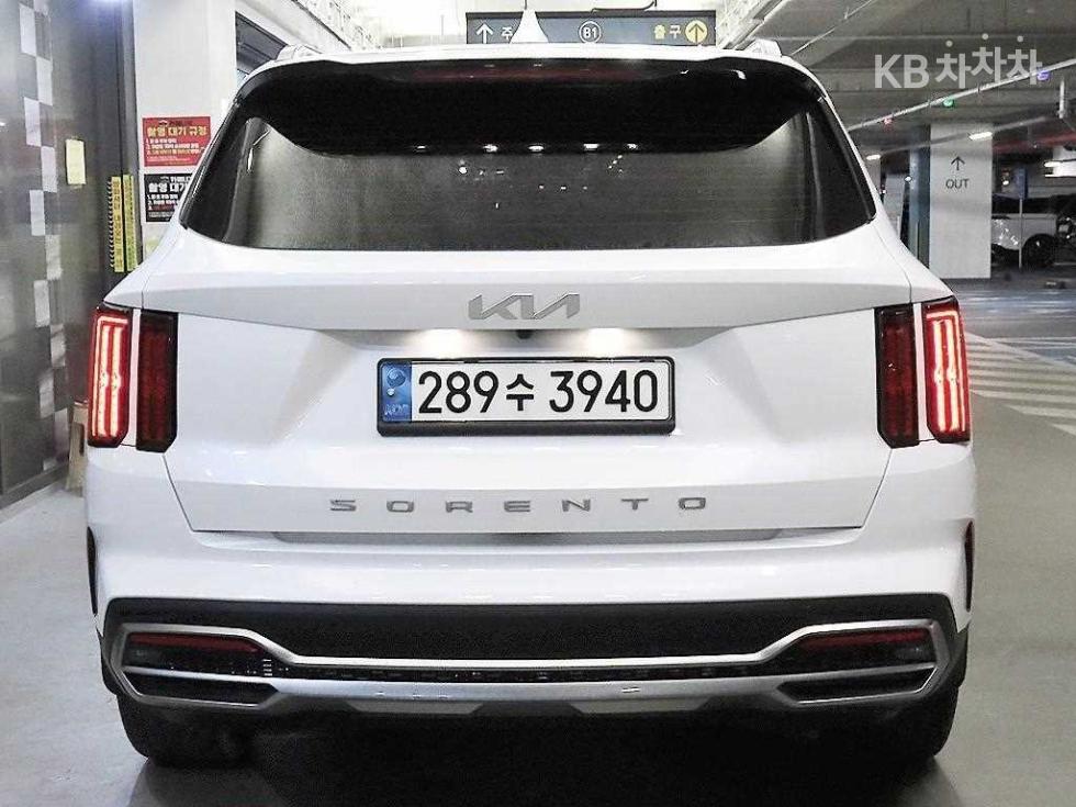 2022 - kia sorento