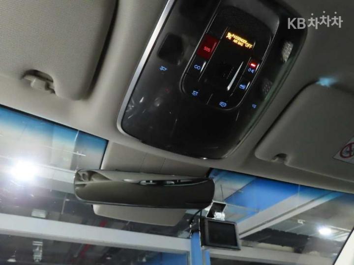 Genesis GV80 2.5 Turbo Gasoline 2WD - фото 14