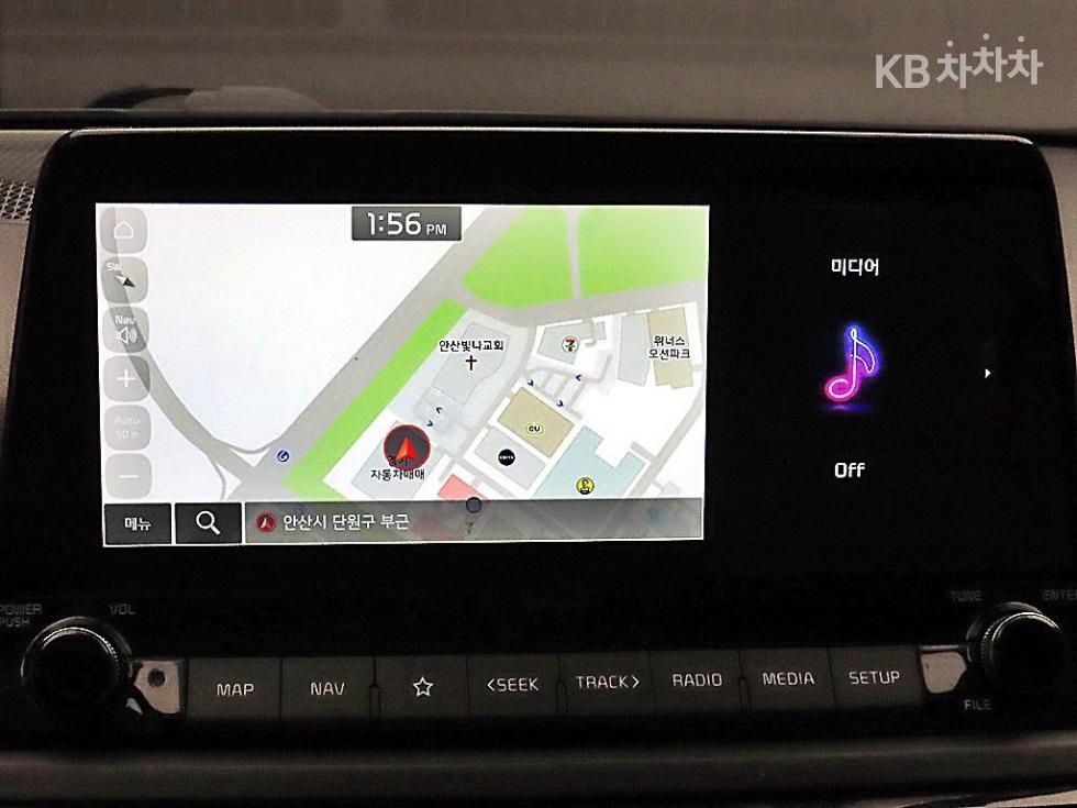 2023 - kia seltos