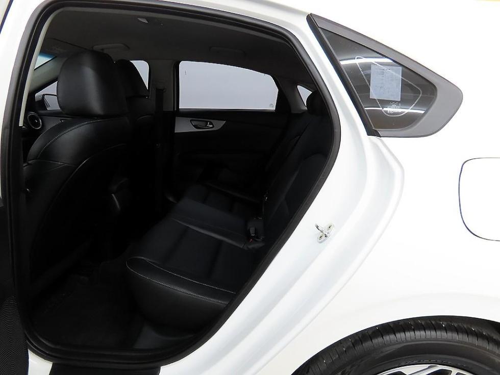 2022 - kia k3
