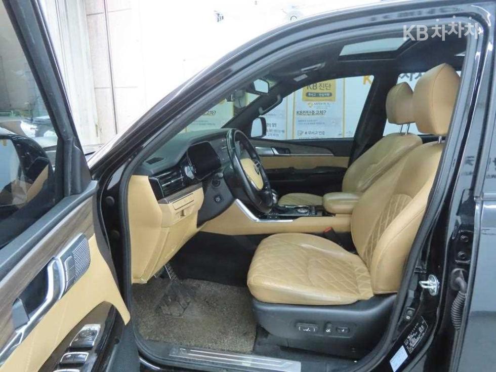 2021 - kia mohave