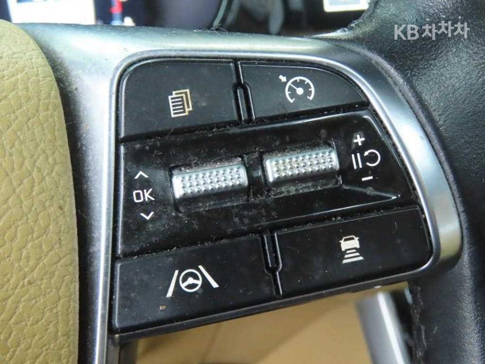 2021 - kia mohave