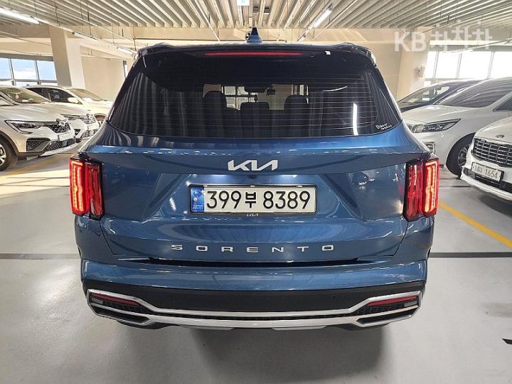 Kia Sorento 2.5 T-GDI 2WD Noblesse 6