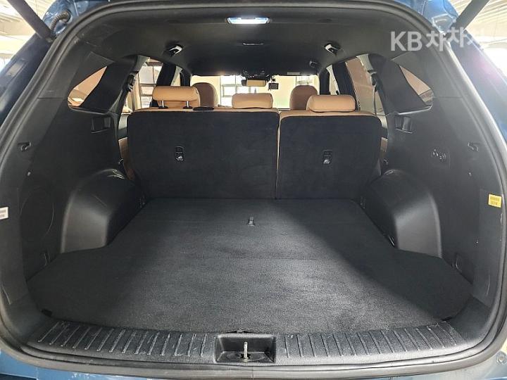 Kia Sorento 2.5 T-GDI 2WD Noblesse 10