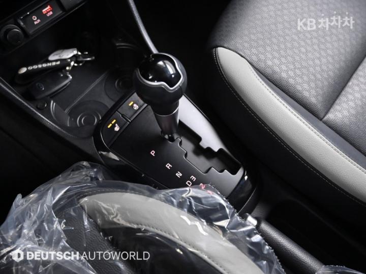 Kia Morning JA LPi Luxury 10