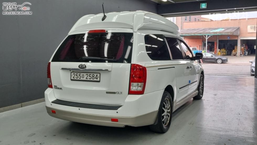 2013 - kia carnival