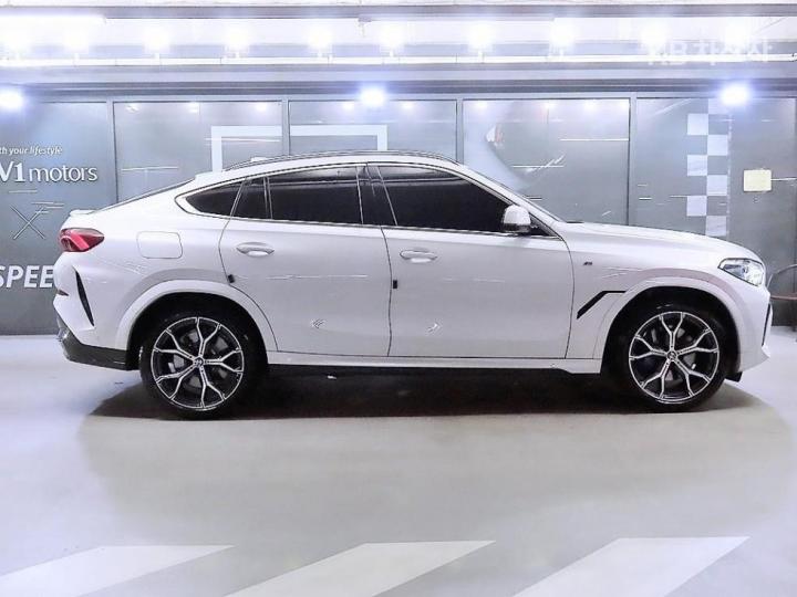 BMW X6 G06 xDrive 40i M Sport Package 4