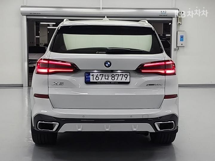 BMW X5 — miniaturë 3