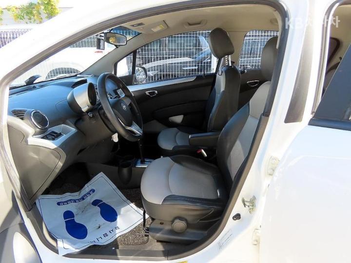 Chevrolet Matiz CREATIVE GROOVE Star 6