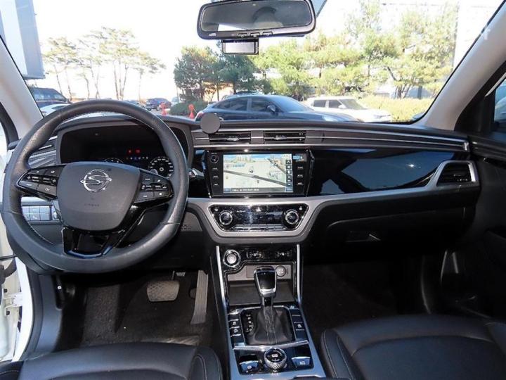 KG Mobility (Ssangyong) Korando Beautiful 1.5 GDi Turbo 2WD C7 8