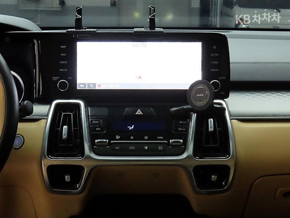 2021 - kia sorento