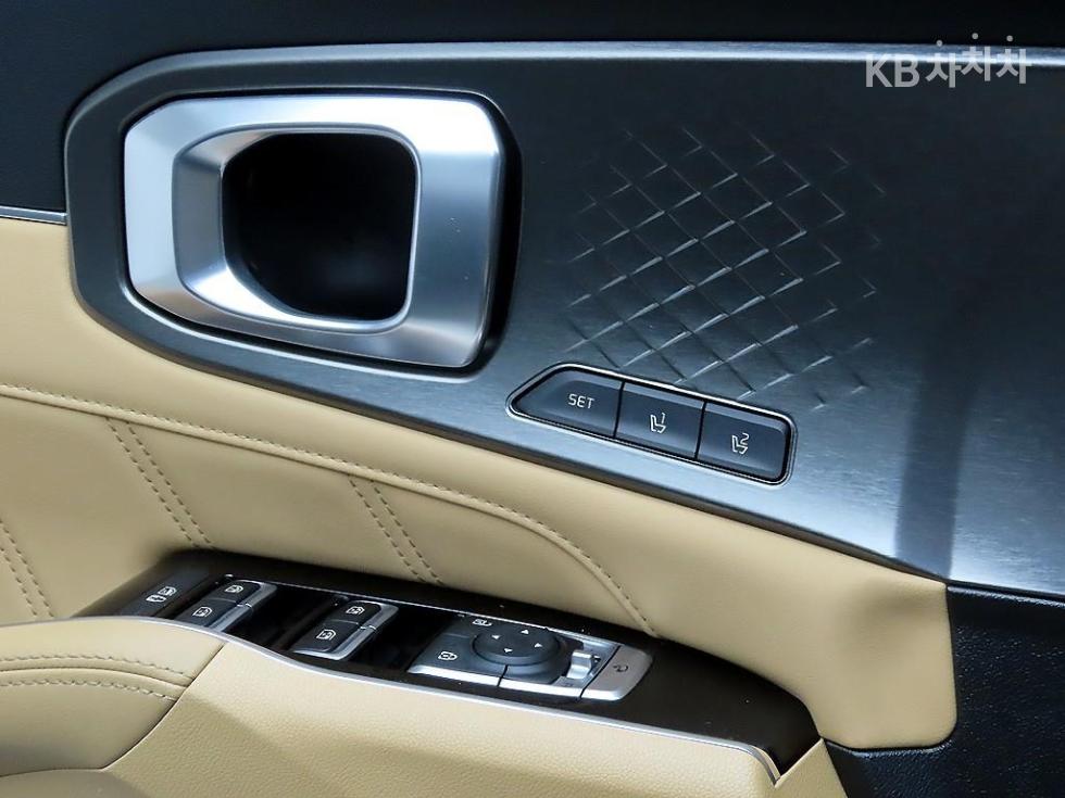 2021 - kia sorento
