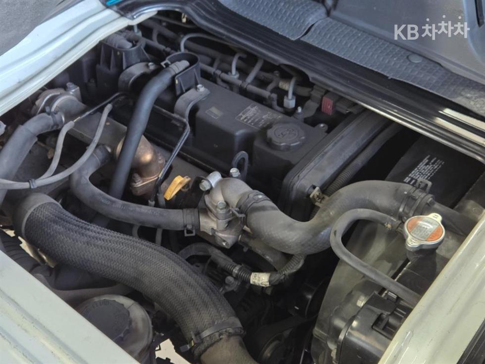 2012 - kia bongo iii
