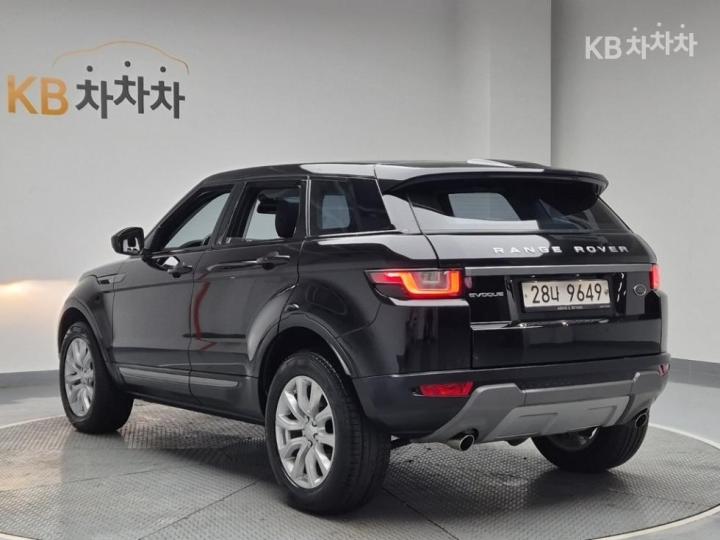 Land Rover Range Rover Evoque 2.0 TD4 SE 3
