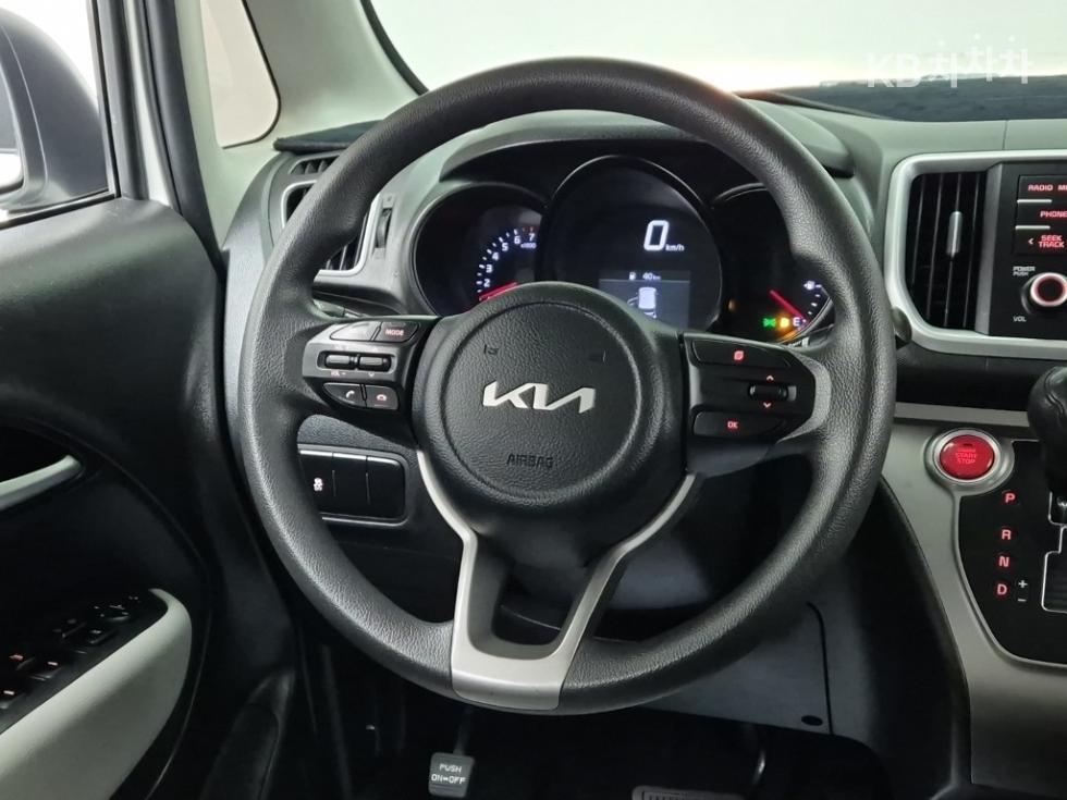 2022 - kia ray