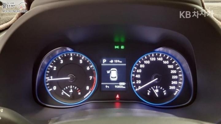 Hyundai Kona 1.6 Turbo Premium 6