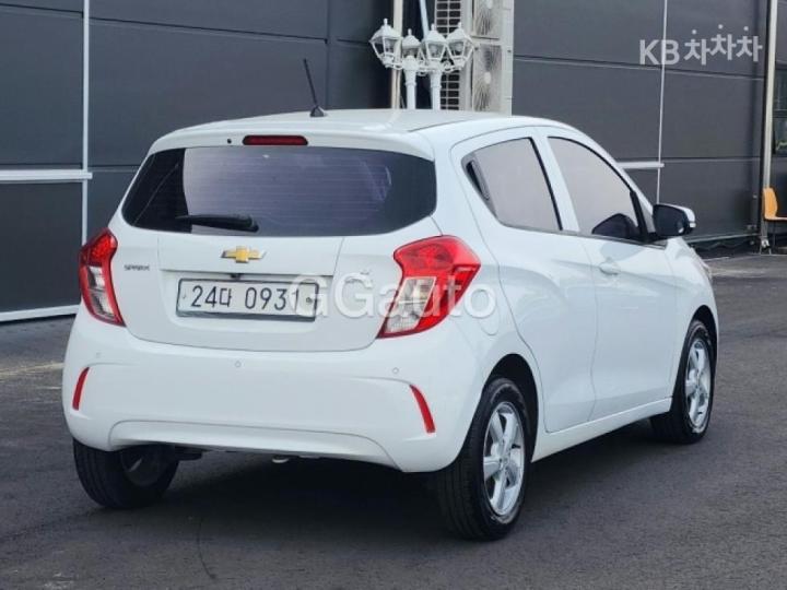 Chevrolet Spark The Next LT Plus 5