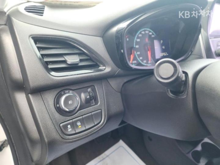 Chevrolet Spark The Next LT Plus 9