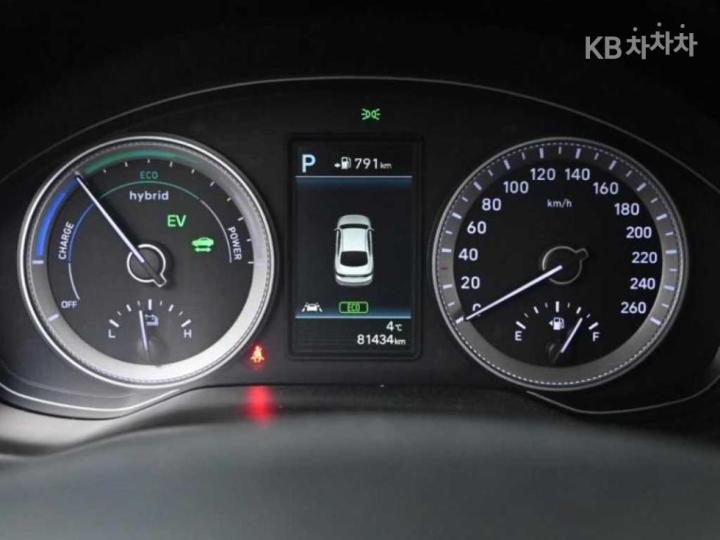 Hyundai Grandeur IG Hybrid Exclusive Special 9