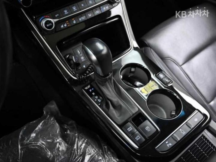 Hyundai Grandeur IG Hybrid Exclusive Special 10