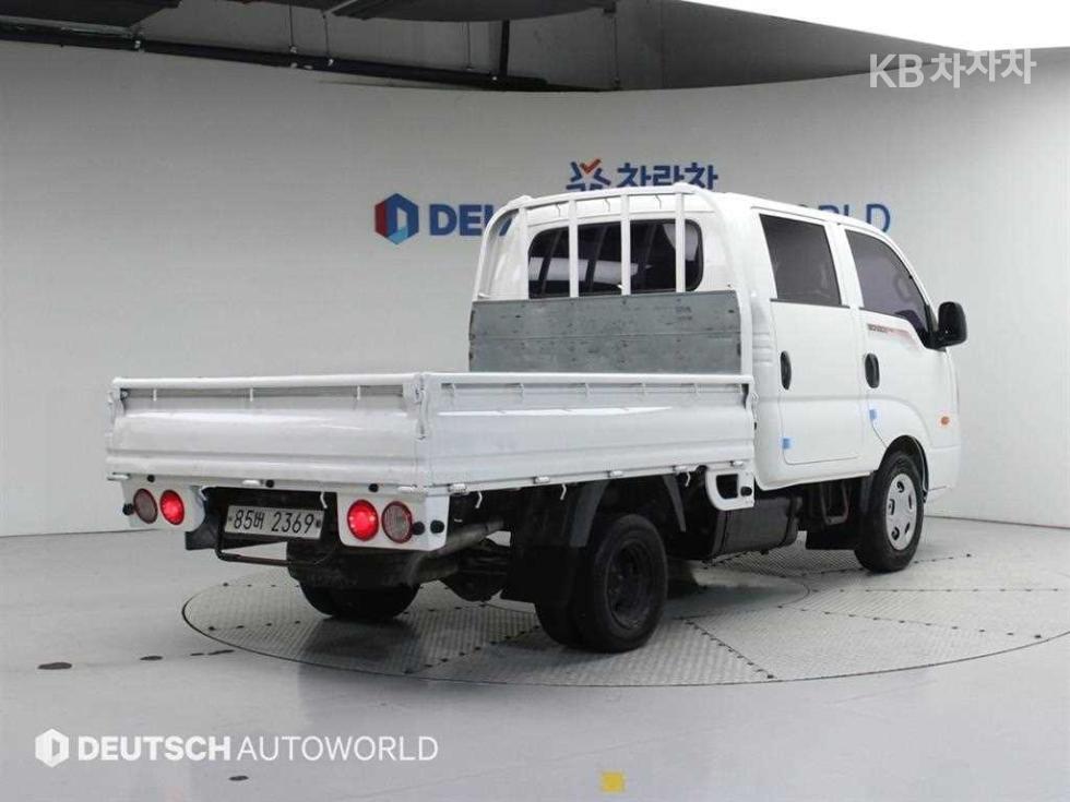 2014 - kia bongo iii