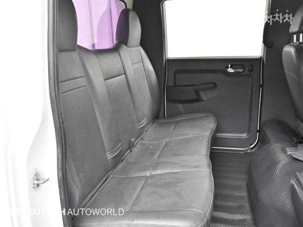 2014 - kia bongo iii